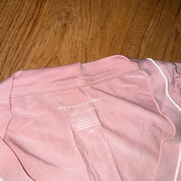 NWOT Cupcakes & Cashmere PJ Set - Picture 3 of 4
